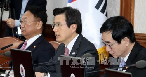 Acting president Hwang Kyo-ahn won’t enter presidential election 